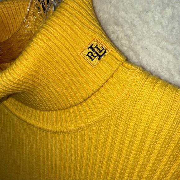 Vintage 90s LRL Lauren Ralph Lauren Turtleneck Sweater Medium Yellow Ribbed - Picture 2 of 6